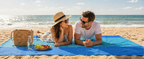 Tri-Tone Ultralight Beach Blanket – Windproof & Sand-Free Comfort